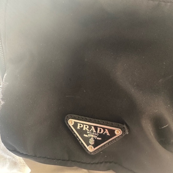 Re-Nylon and Saffiano leather belt bag - Picture 5 of 6